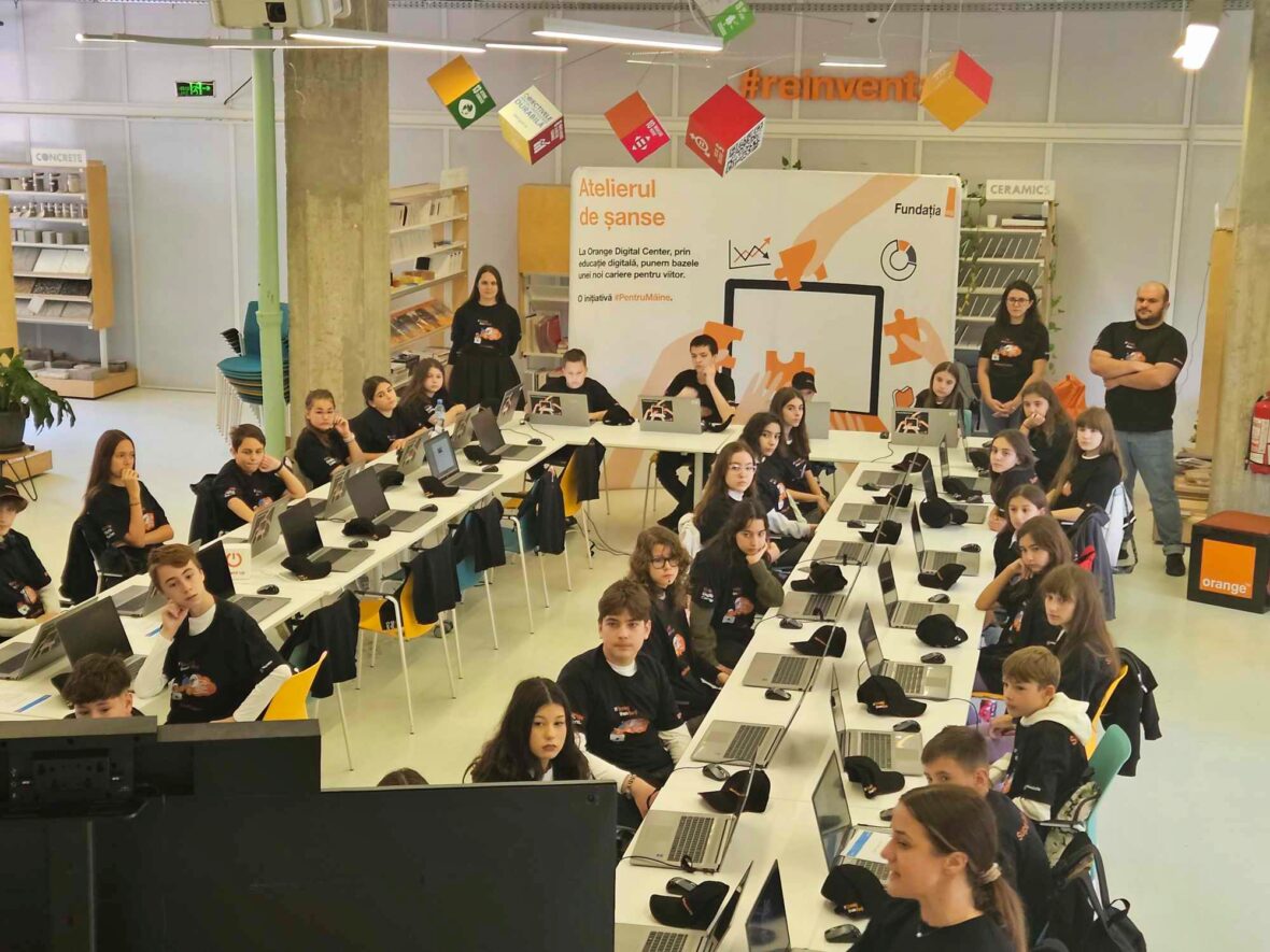 VIDEO Programul care transformă elevii în inovatori: SuperCoders #10 ...